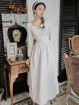 2019 noua moda de îmbrăcăminte pentru femei Retro pătrat guler rochie albă de iarnă rochie de mireasă