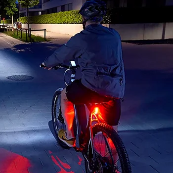 Bicicleta Stop Lanterna LED-uri Faruri Ciclism Coada Lampă de Avertizare în aer liber Lumina lămpilor din spate de Noapte de Echitatie Lampa de MTB Accesorii